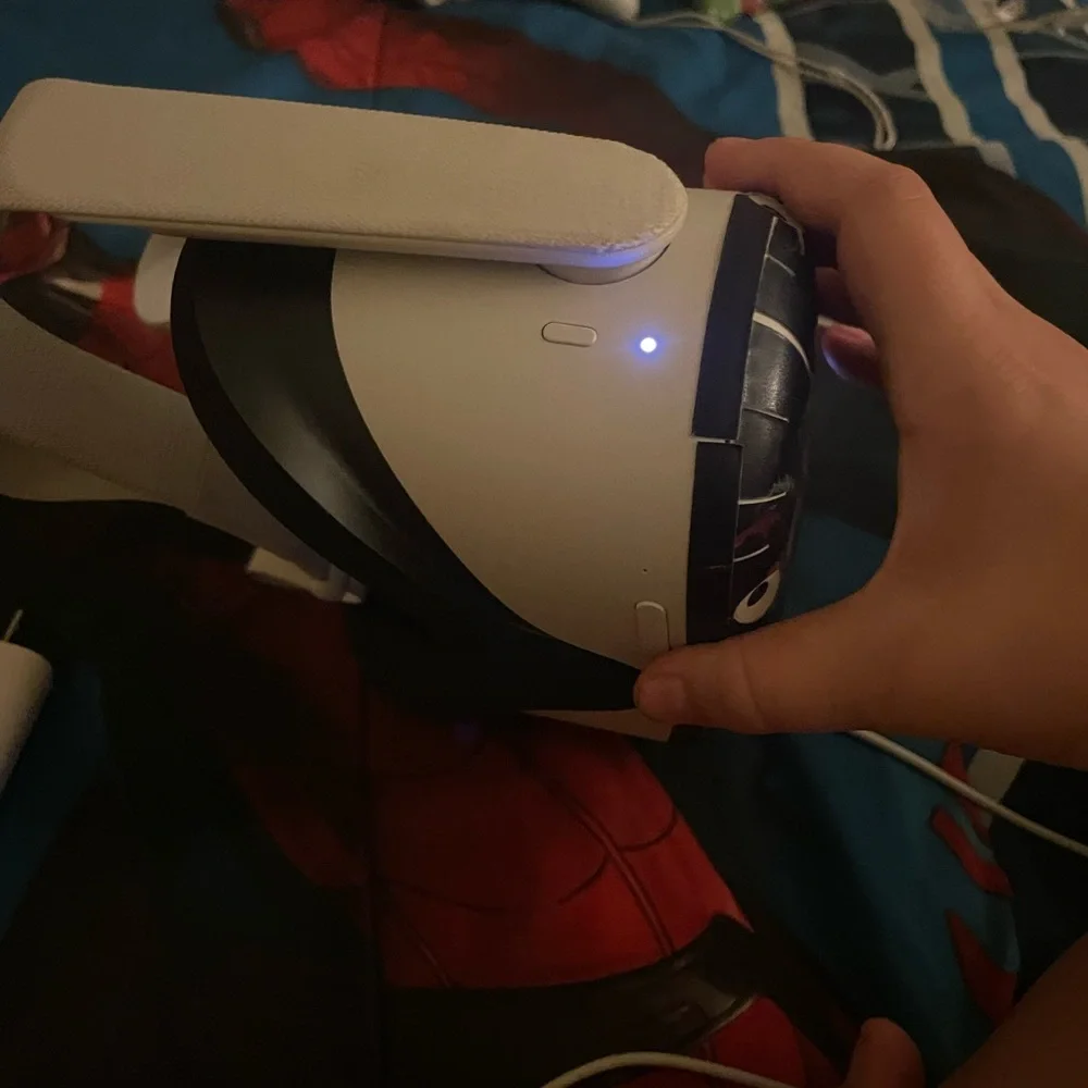 Brand new/ oculus with controllers/demon slayer stickers on oculus